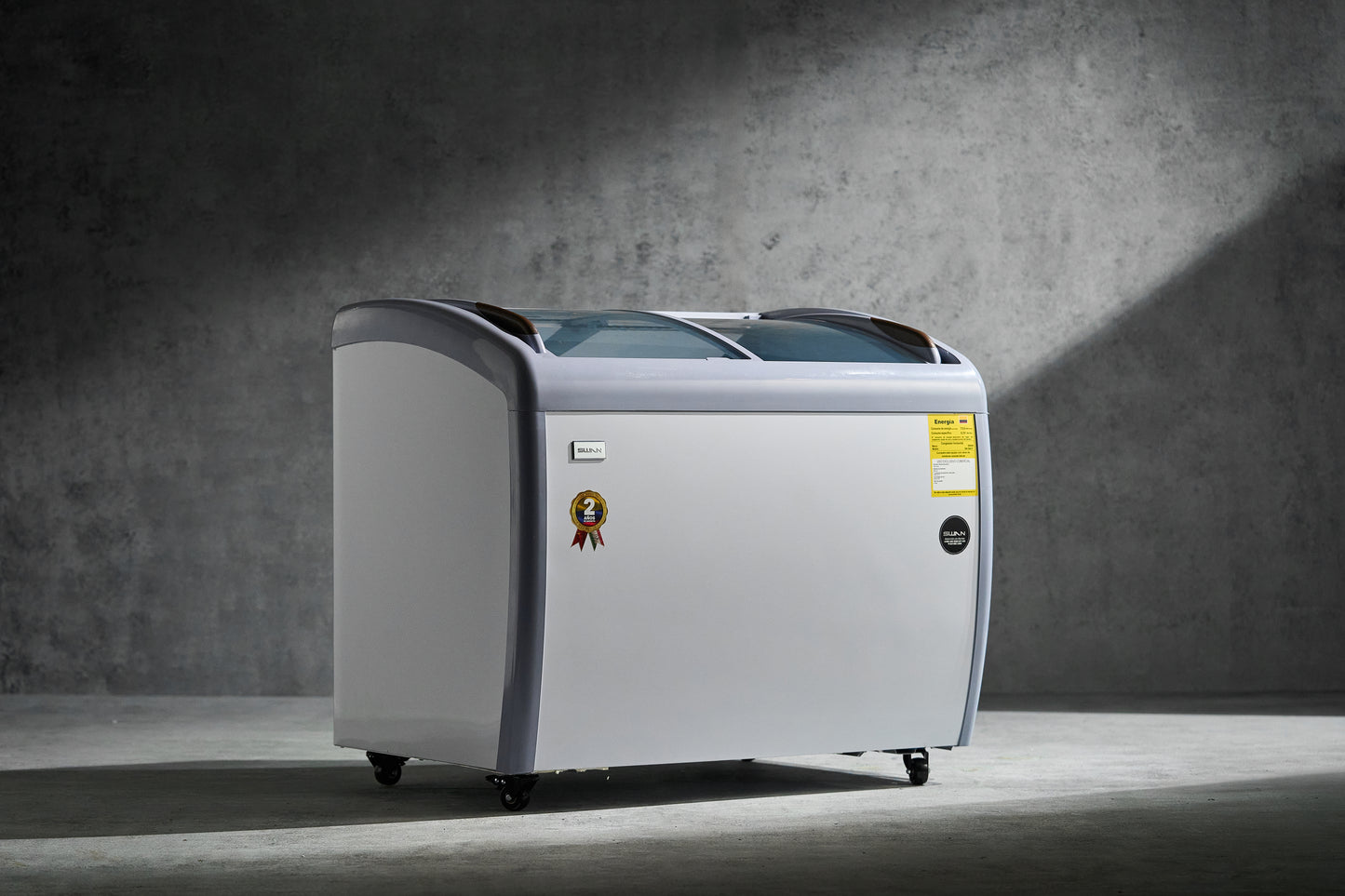 Congelador Horizontal Swan 190 L con Tapa de Vidrio | SW-260JY