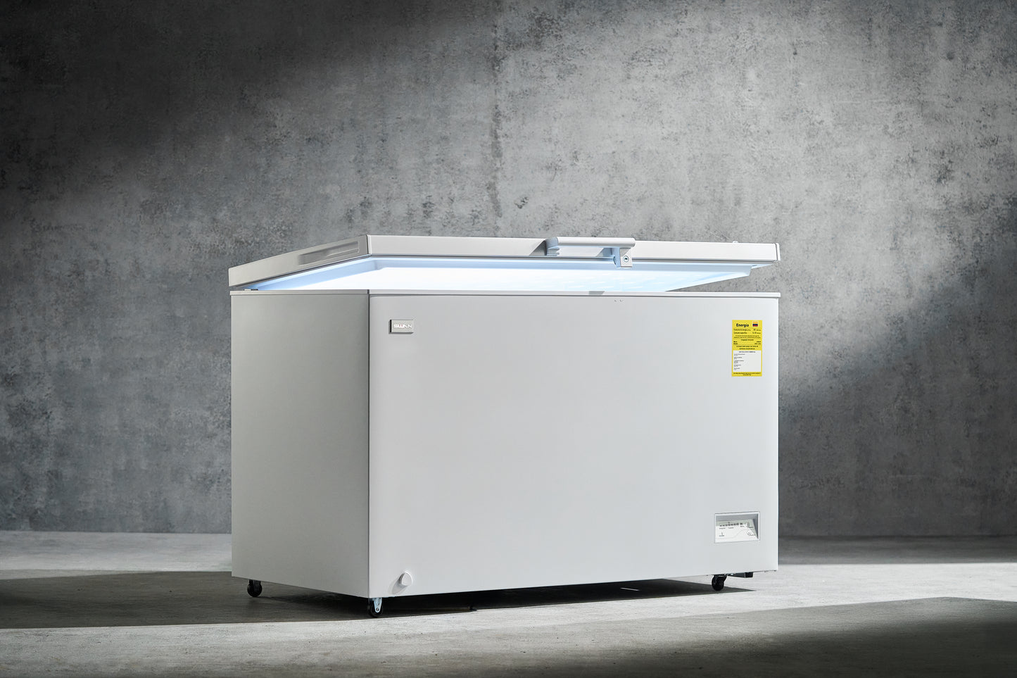 CONGELADOR SWAN CHS SW1-380