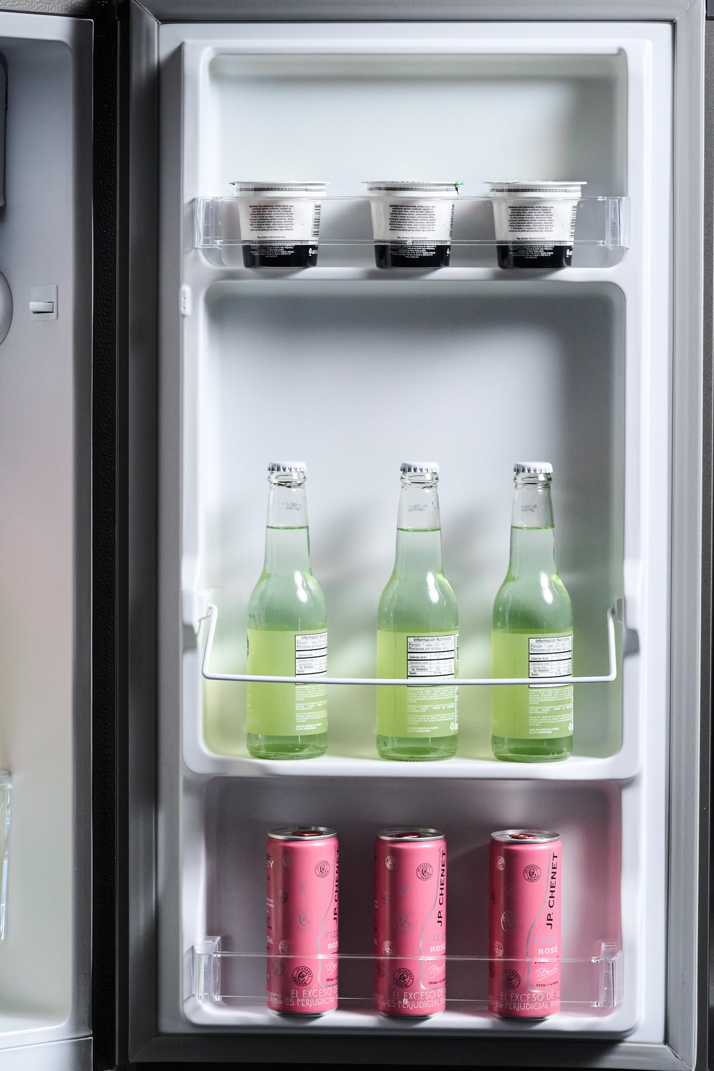 NEV. MINIBAR SWAN SRS-120DT - 83L
