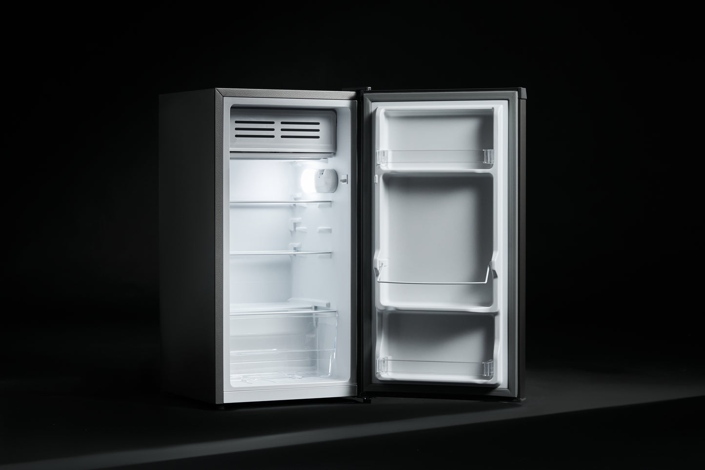 NEV. MINIBAR SWAN SRS-120DT - 83L