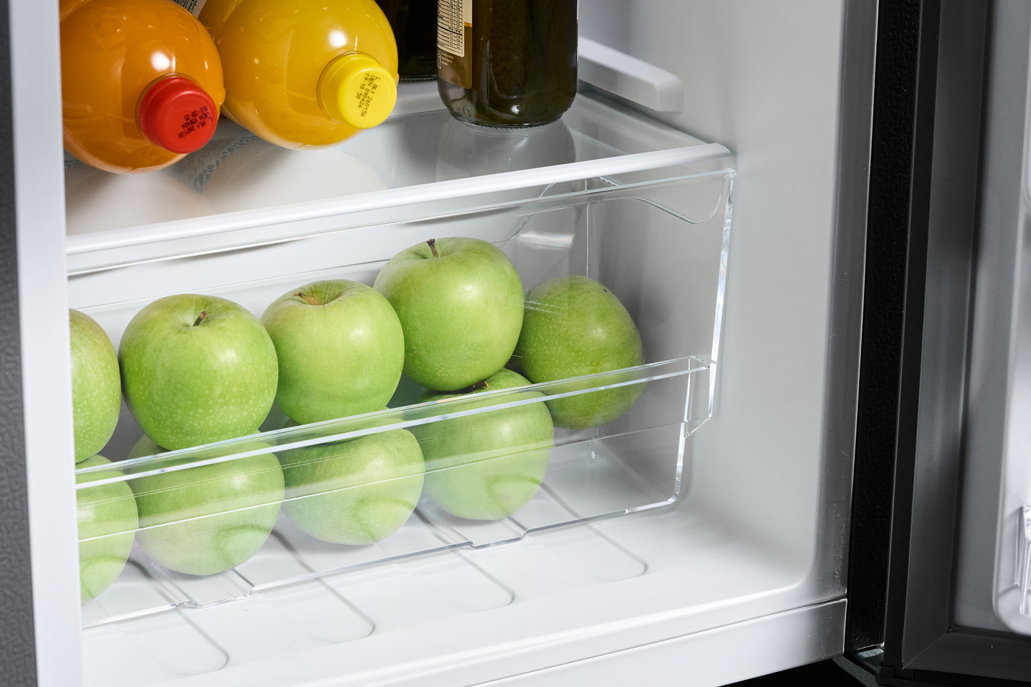 NEV. MINIBAR SWAN SRS-120DT - 83L